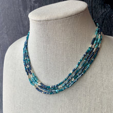 Load image into Gallery viewer, TURQUOISE AND NAVY beaded wristlace