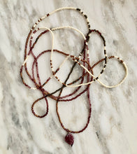 Load image into Gallery viewer, SIMPLE CHARM beaded 'wristlace'